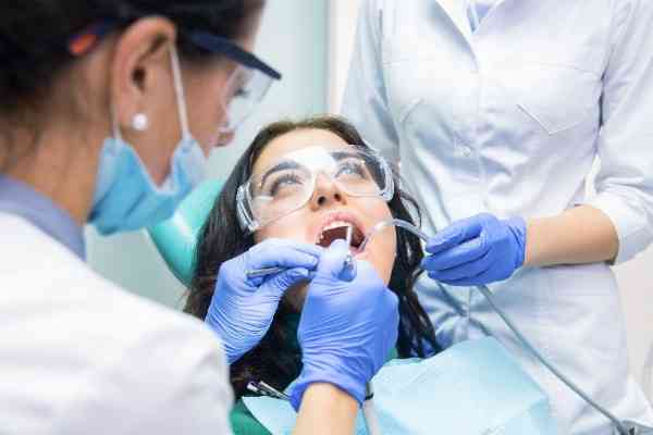  Dentist in Northampton 