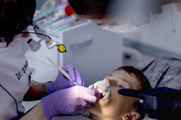 emergency dentist in Taunton