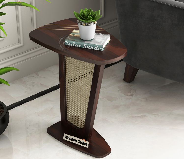 How a Side Table Can Improve Daily Comfort and Room Organization
