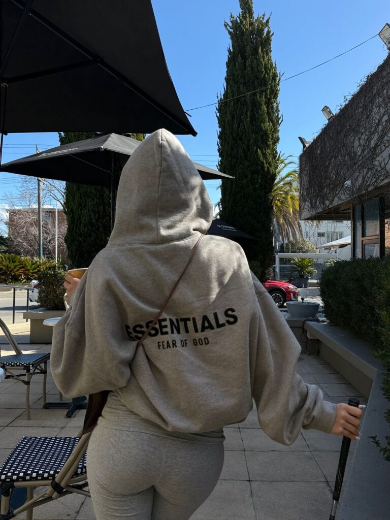 Fear Of God Essentials Hoodie The Perfect Blend of Luxury and Everyday Style